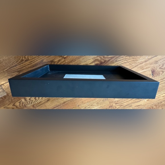 Cb2 photo frame black matte metal for 5x7 photo 15.75 x 11.5 x 2 - Picture 3 of 3